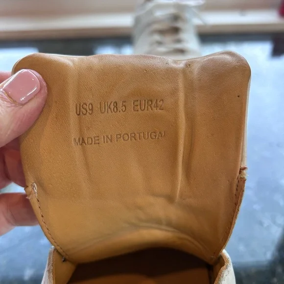 GREATS Brooklyn Royale White Leather and Gum Sneakers. US9/UK8.5/EUR41. Classic - Picture 16 of 16